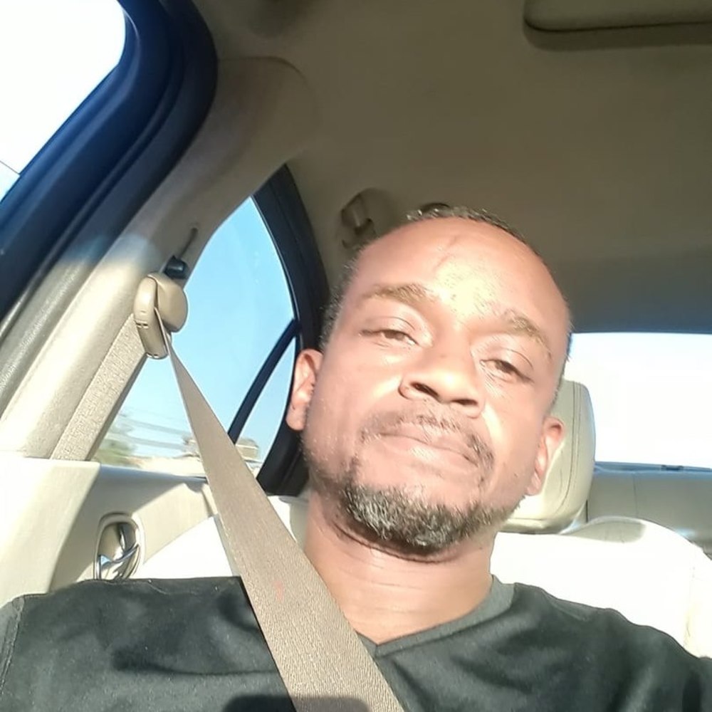 Meet your Posher, Gregory